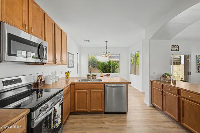 4238 E BETSY Lane, Gilbert, AZ 85296