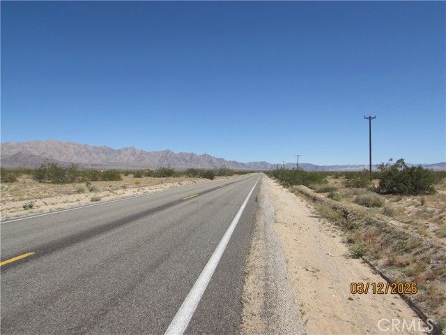 42 Amboy, Twentynine Palms, CA 92277