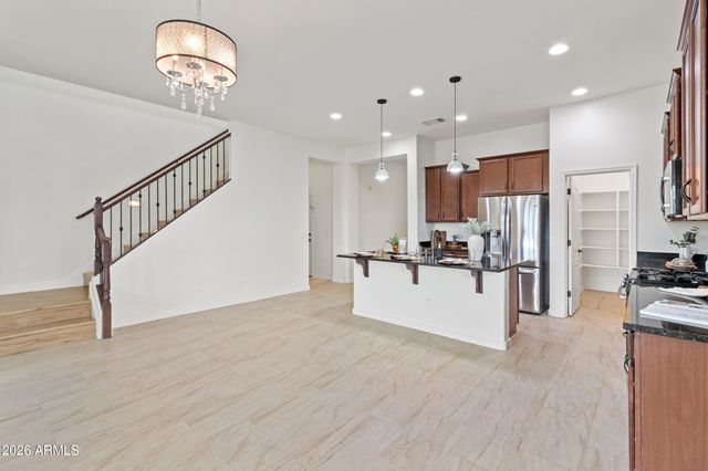 20537 W VALLEY VIEW Drive, Buckeye, AZ 85396