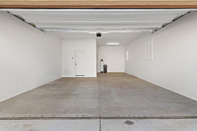 20537 W VALLEY VIEW Drive, Buckeye, AZ 85396