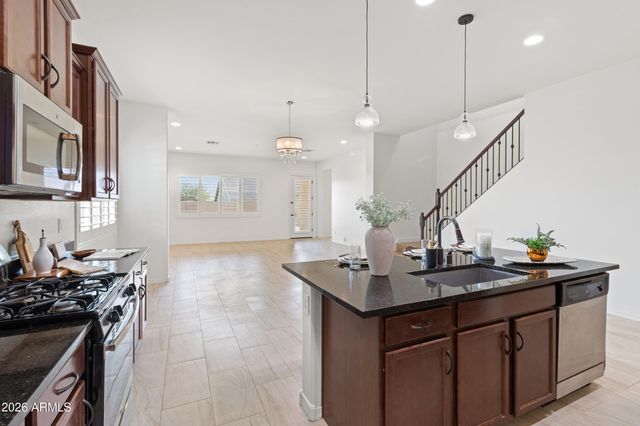 20537 W VALLEY VIEW Drive, Buckeye, AZ 85396