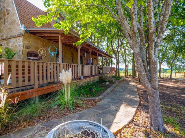 425 Cedar Break Lane LN, Burnet, TX 78611