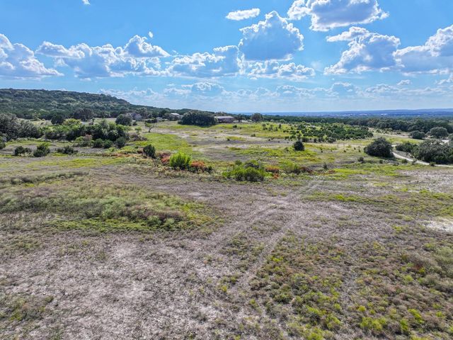 425 Cedar Break Lane LN, Burnet, TX 78611