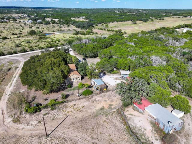 425 Cedar Break Lane LN, Burnet, TX 78611