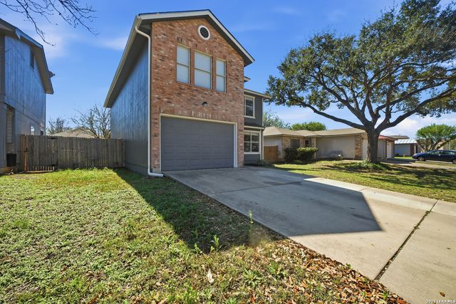 7658 Heathridge, San Antonio, TX 78250