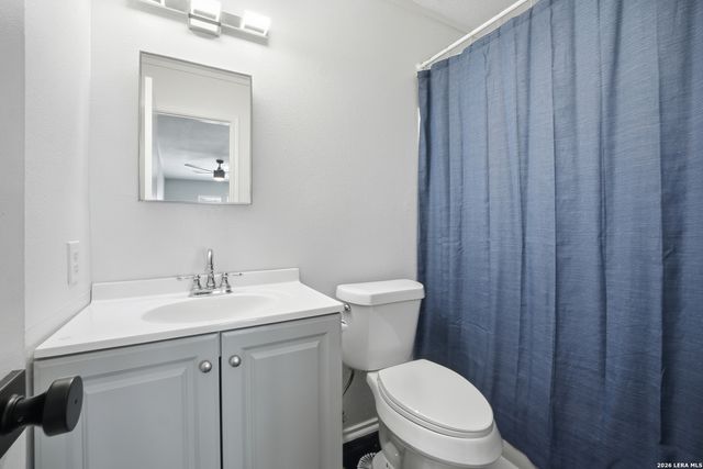 7658 Heathridge, San Antonio, TX 78250