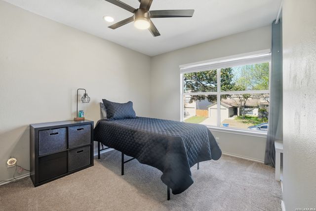 7658 Heathridge, San Antonio, TX 78250