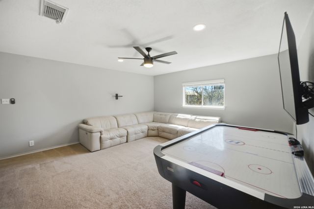 7658 Heathridge, San Antonio, TX 78250