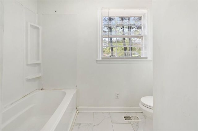 2159 Chestnut Log Drive, Lithia Springs, GA 30122