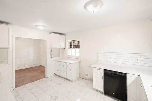 2159 Chestnut Log Drive, Lithia Springs, GA 30122