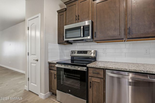 3139 Sedano Avenue, Las Cruces, NM 88012