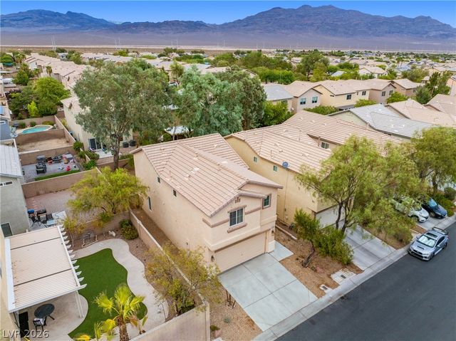 9132 BLUE RAVEN Avenue, Las Vegas, NV 89143