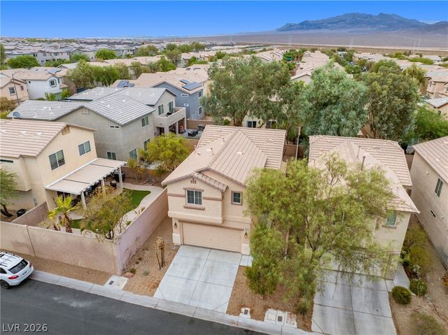 9132 BLUE RAVEN Avenue, Las Vegas, NV 89143