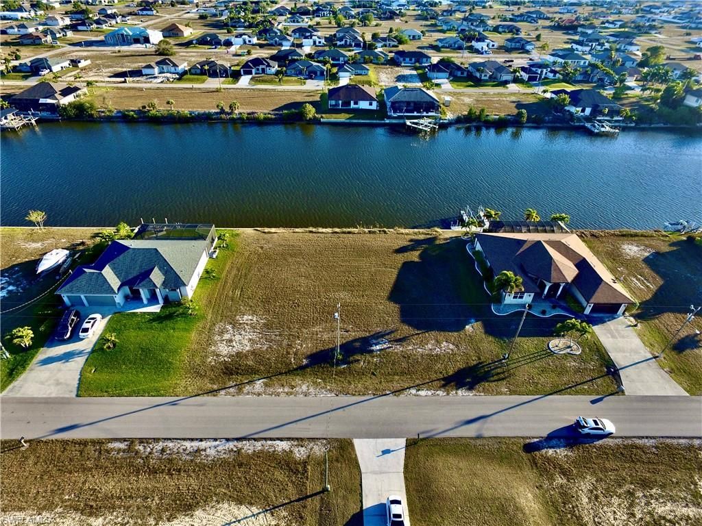 4220 NW 33rd LN, CAPE CORAL, FL 33993 — photo 4