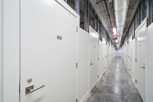 2047 Westcreek Lane 507, Houston, TX 77027