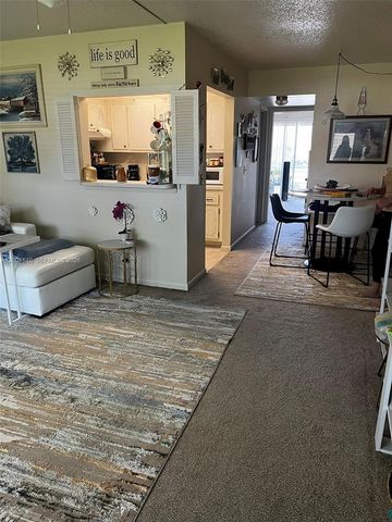 400 Mansfield J J, Boca Raton, FL 33434