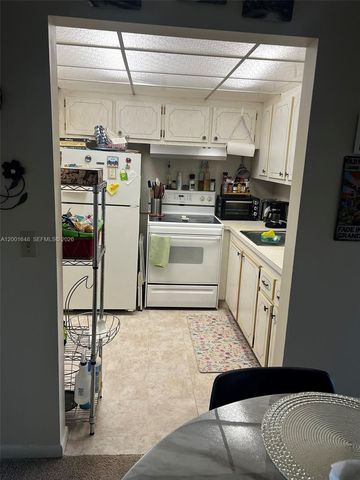 400 Mansfield J J, Boca Raton, FL 33434
