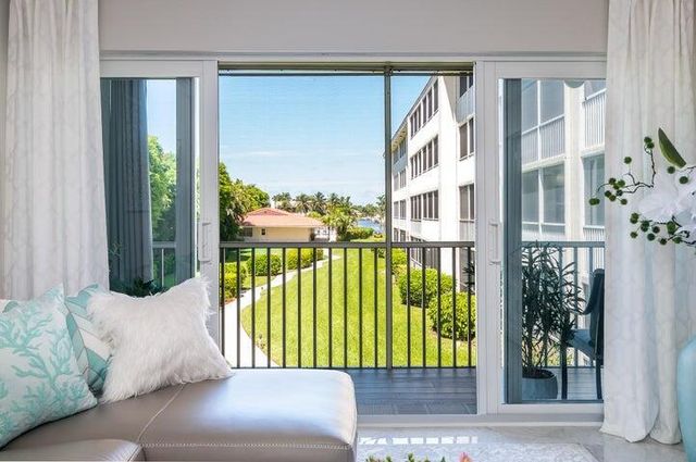 1910 S Ocean Boulevard 204, Delray Beach, FL 33483