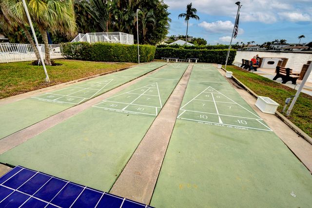 1910 S Ocean Boulevard 204, Delray Beach, FL 33483
