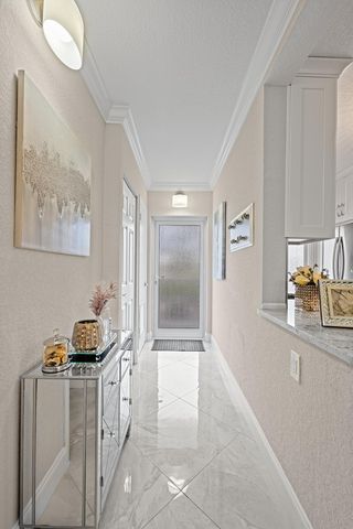 1910 S Ocean Boulevard 204, Delray Beach, FL 33483