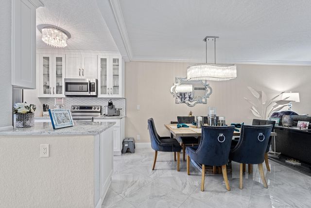 1910 S Ocean Boulevard 204, Delray Beach, FL 33483