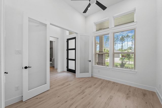 30834 Pigeon Valley Drive, Waller, TX 77484