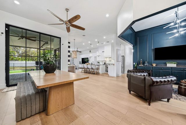 4447 NW 82nd Avenue, Coral Springs, FL 33065