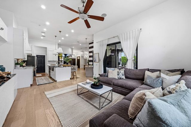 4447 NW 82nd Avenue, Coral Springs, FL 33065