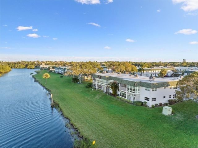 2800 Indian River Boulevard 7F, Vero Beach, FL 32960