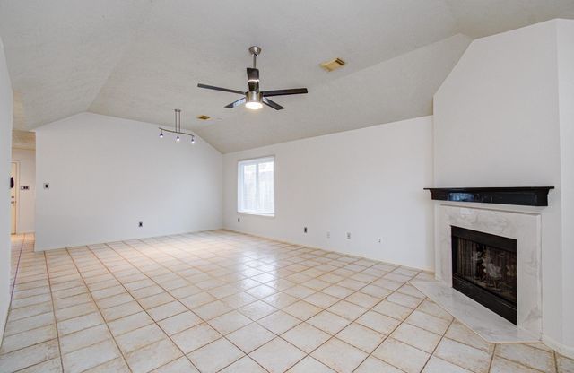 11222 E Travelers Way Circle, Houston, TX 77065