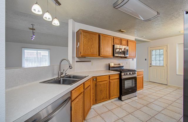 11222 E Travelers Way Circle, Houston, TX 77065