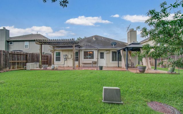11222 E Travelers Way Circle, Houston, TX 77065