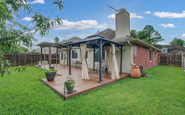 11222 E Travelers Way Circle, Houston, TX 77065