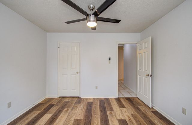 11222 E Travelers Way Circle, Houston, TX 77065