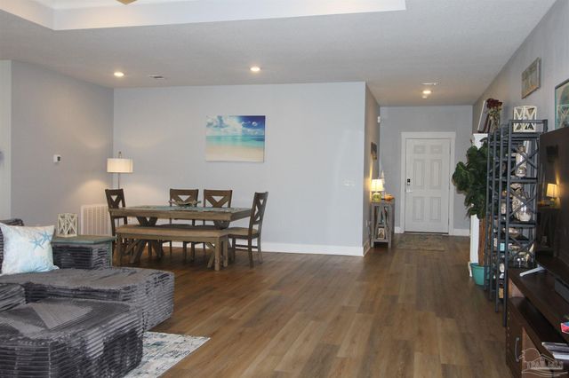 6586 Forest Bay Ave, Gulf Breeze, FL 32563