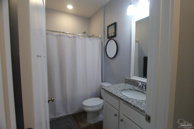 6586 Forest Bay Ave, Gulf Breeze, FL 32563