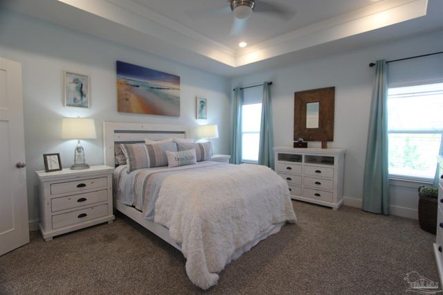6586 Forest Bay Ave, Gulf Breeze, FL 32563