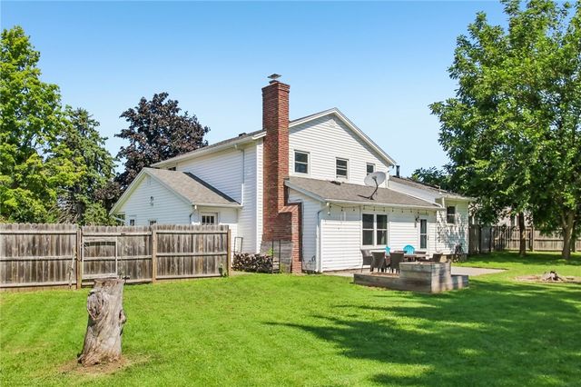 71 San Marie Drive, Irondequoit, NY 14622