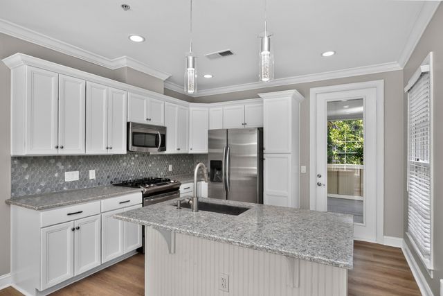525 Grant Park Dr, Franklin, TN 37067