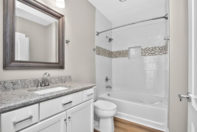 525 Grant Park Dr, Franklin, TN 37067