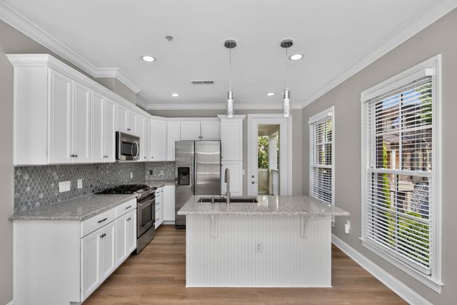 525 Grant Park Dr, Franklin, TN 37067