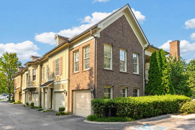 525 Grant Park Dr, Franklin, TN 37067