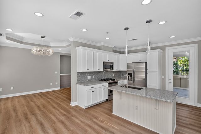 525 Grant Park Dr, Franklin, TN 37067