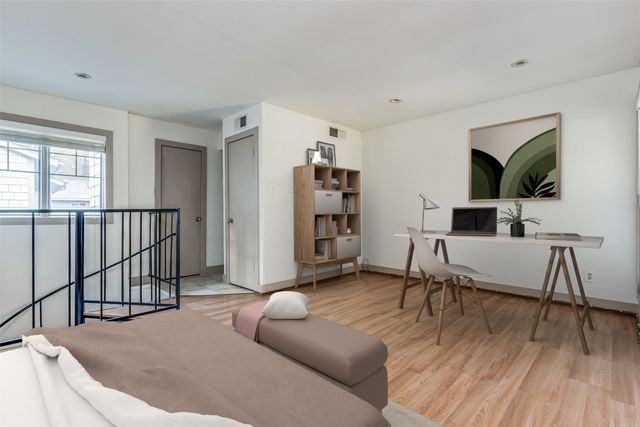 3321 Oak Grove Avenue 107, Dallas, TX 75204