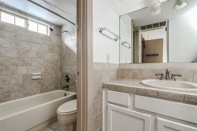 3321 Oak Grove Avenue 107, Dallas, TX 75204