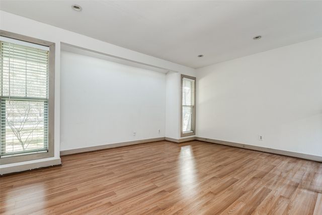 3321 Oak Grove Avenue 107, Dallas, TX 75204