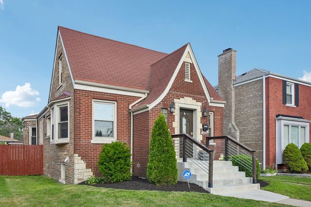 8641 S Constance Avenue, Chicago, IL 60617
