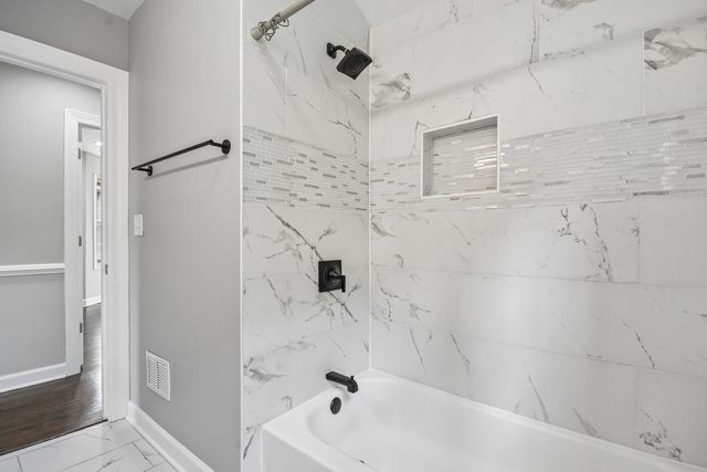 8641 S Constance Avenue, Chicago, IL 60617
