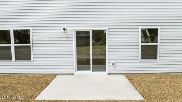 123 Claude Street, La Grange, NC 28551