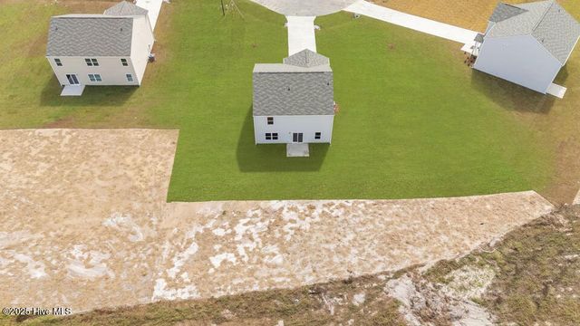 123 Claude Street, La Grange, NC 28551